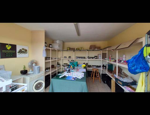 3 BEDROOM TOWNHOUSE FOR SALE IN DANA BAY